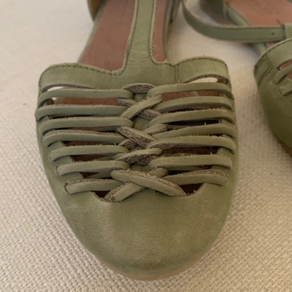 TopShop leather woven t-strap sandals /flats - Picture 2 of 14